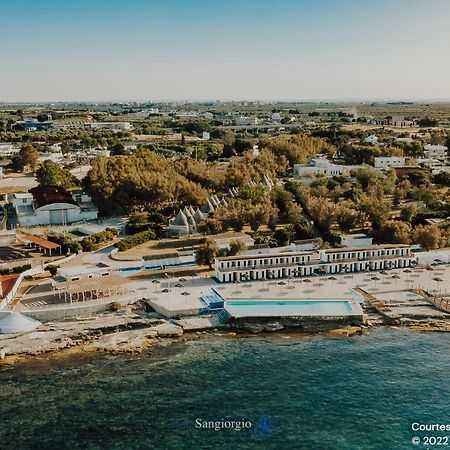 Baia Sangiorgio Hotel & Beach Club Bari Kültér fotó