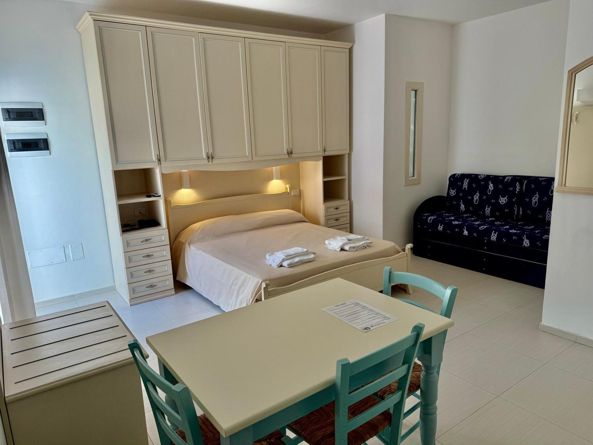 Baia Sangiorgio Hotel & Beach Club Bari Kültér fotó